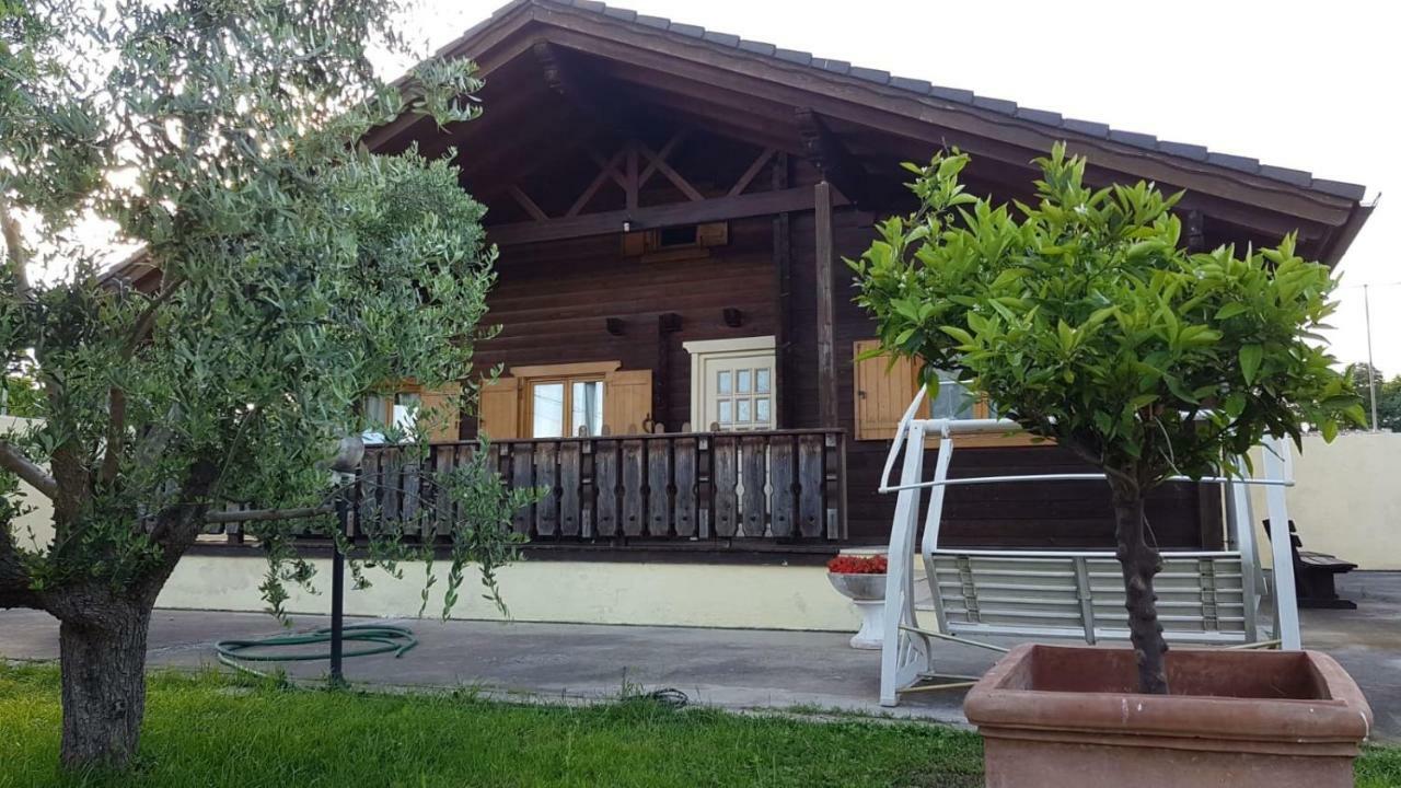 Chalet L Oasi Di Ambra 8 Posti Letto Con Uso Piscina Ardea Exterior foto