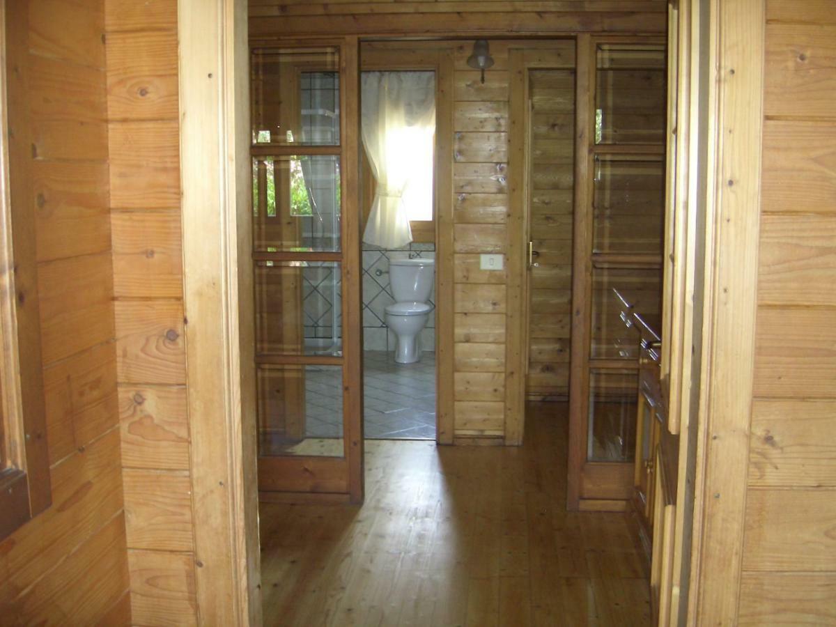 Chalet L Oasi Di Ambra 8 Posti Letto Con Uso Piscina Ardea Exterior foto