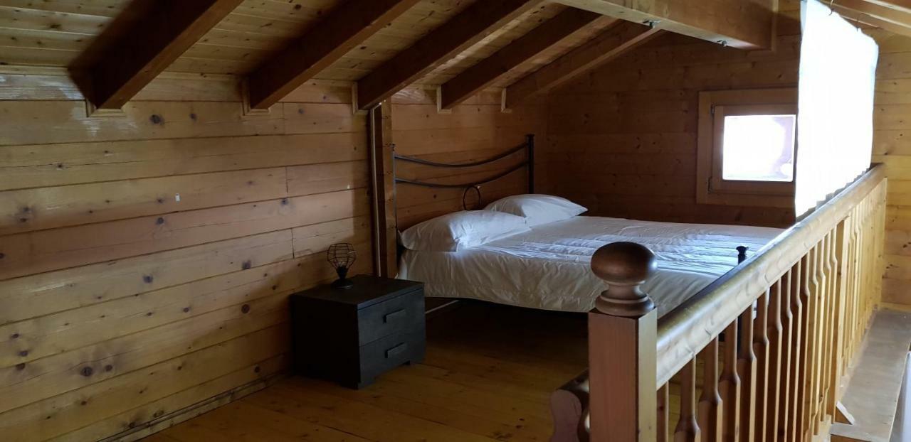 Chalet L Oasi Di Ambra 8 Posti Letto Con Uso Piscina Ardea Exterior foto